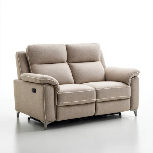 Beżowa sofa dwuosobowa z elektryczną funkcją relaks i tapicerką poliestrową, 168 x 95 x 102 cm